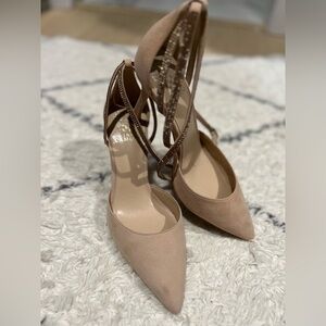 Vince Camuto suede heel